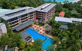 พีช บลอสซั่ม รีสอร์ต แอนด์ พูล วิลลา (SHA Plus+)